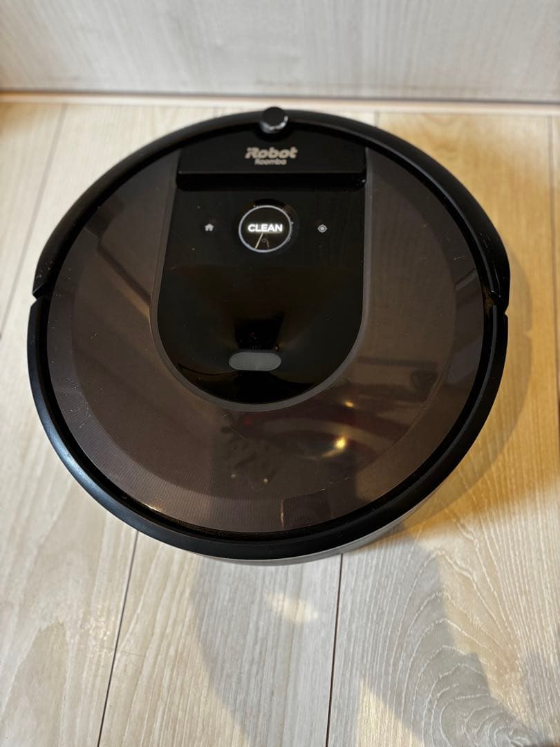 ルンバ i7 クリーンベース付き iRob