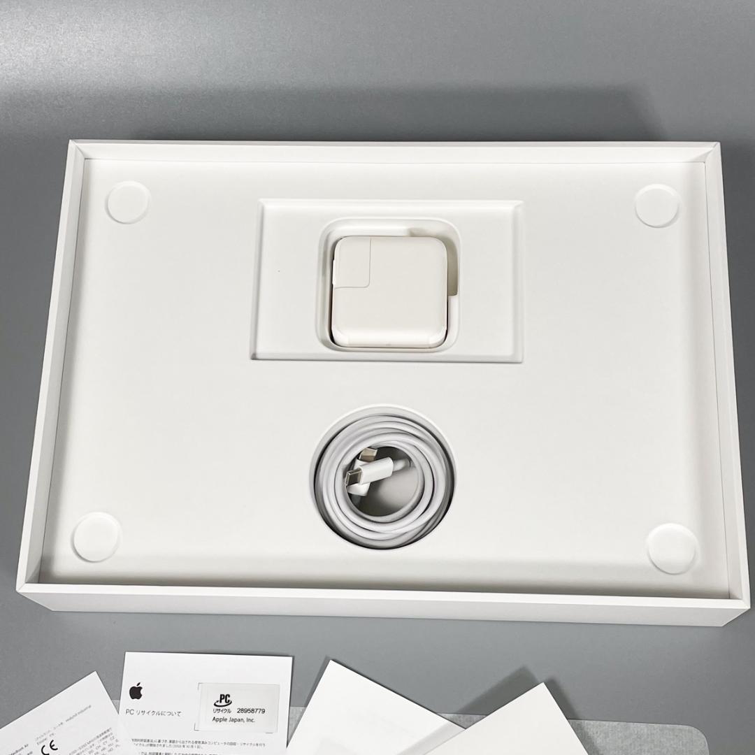 MacBook Air M1チップ 256GB シルバー2020年 極美品