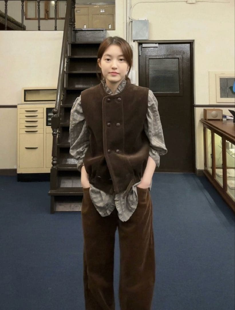 Viaplain チェック柄フリル付き長袖シャツ