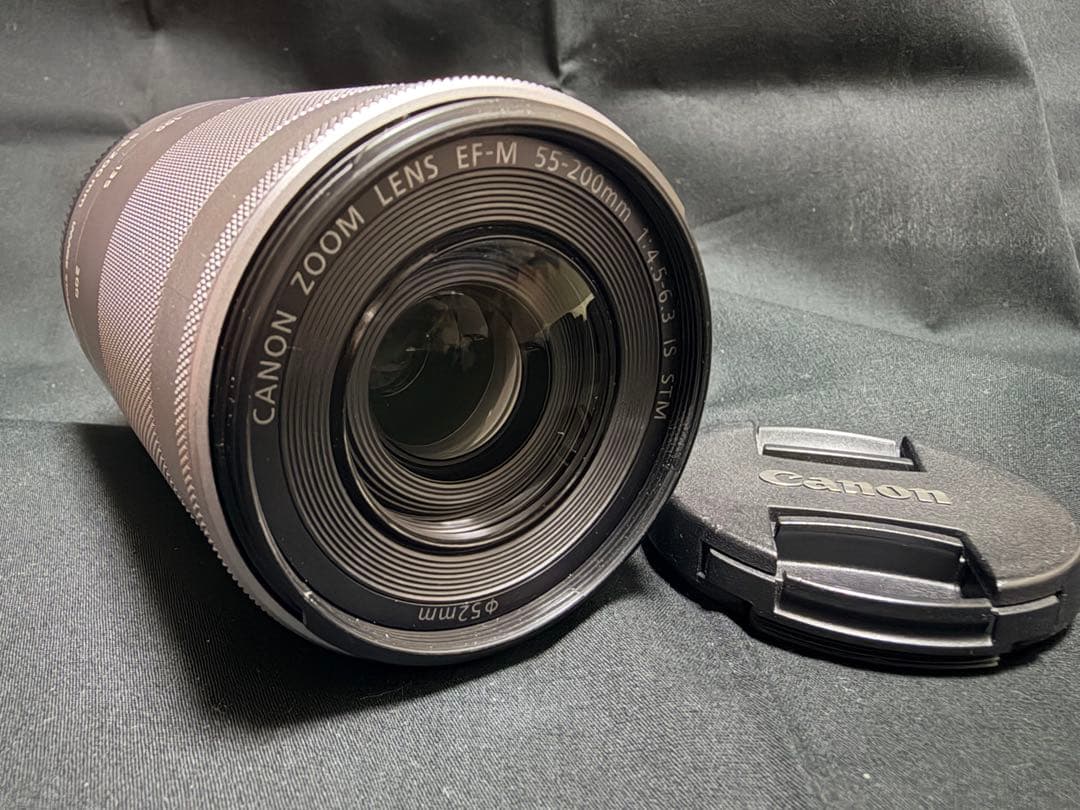 即日発送 Canon EOS KISS M ホワイト レンズ2本付き