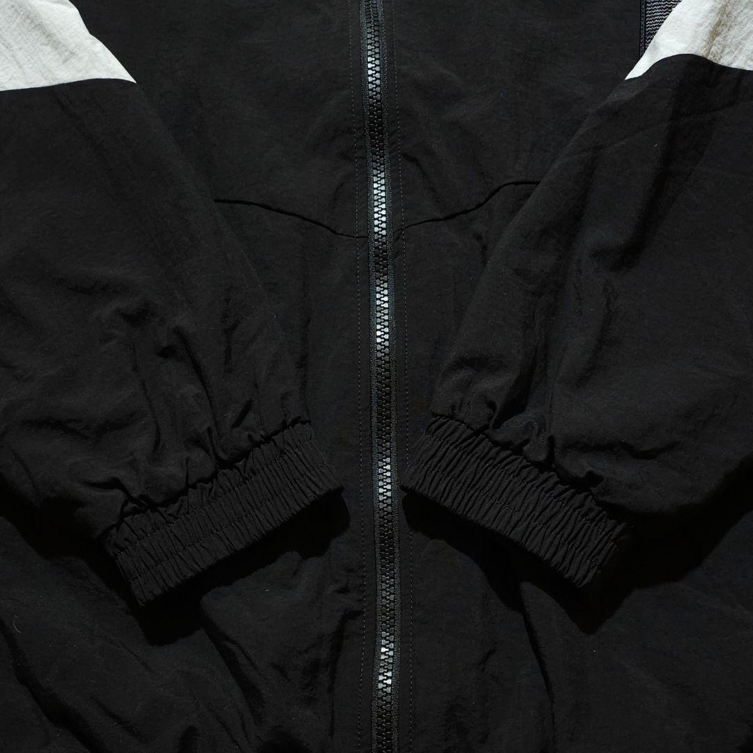 90s umbro アンブロ ナイロンジャケット 刺繍ダブルダイヤモンド y2k