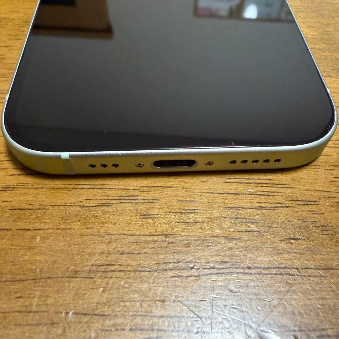 iPhone15 256GB グリーン SIMフリー バッテリー83% 美品