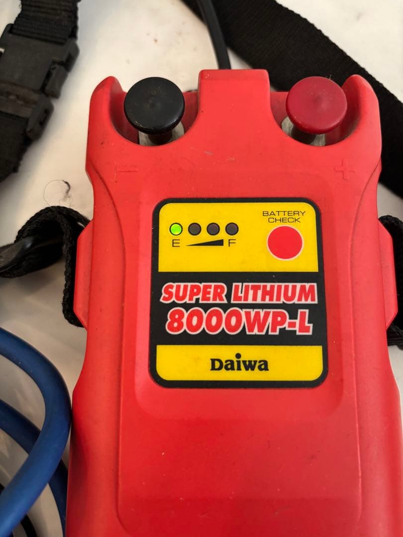 電動リールバッテリー ダイワ スーパーリチウム 8000WP-L 付属品付き