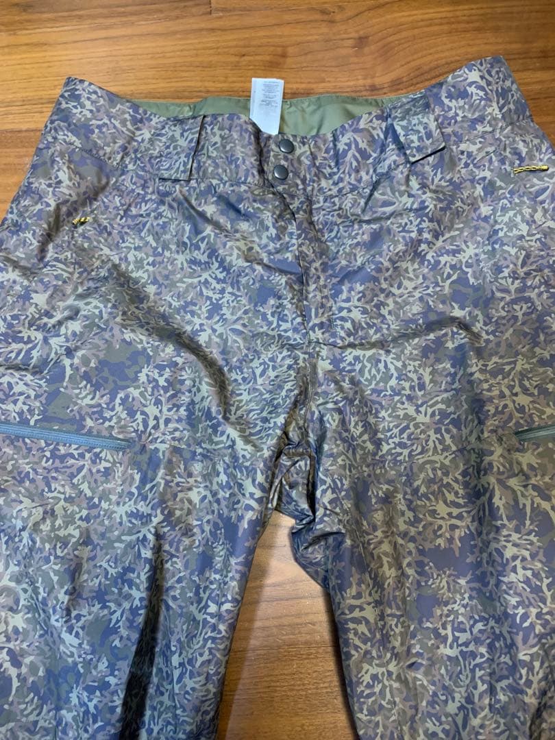 パタゴニア スノーウェア スノーショット カーキ オリーブ Lサイズ