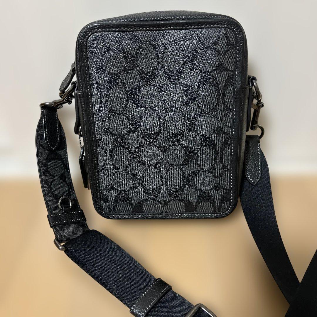 Coach ショルダーバッグ ブラック