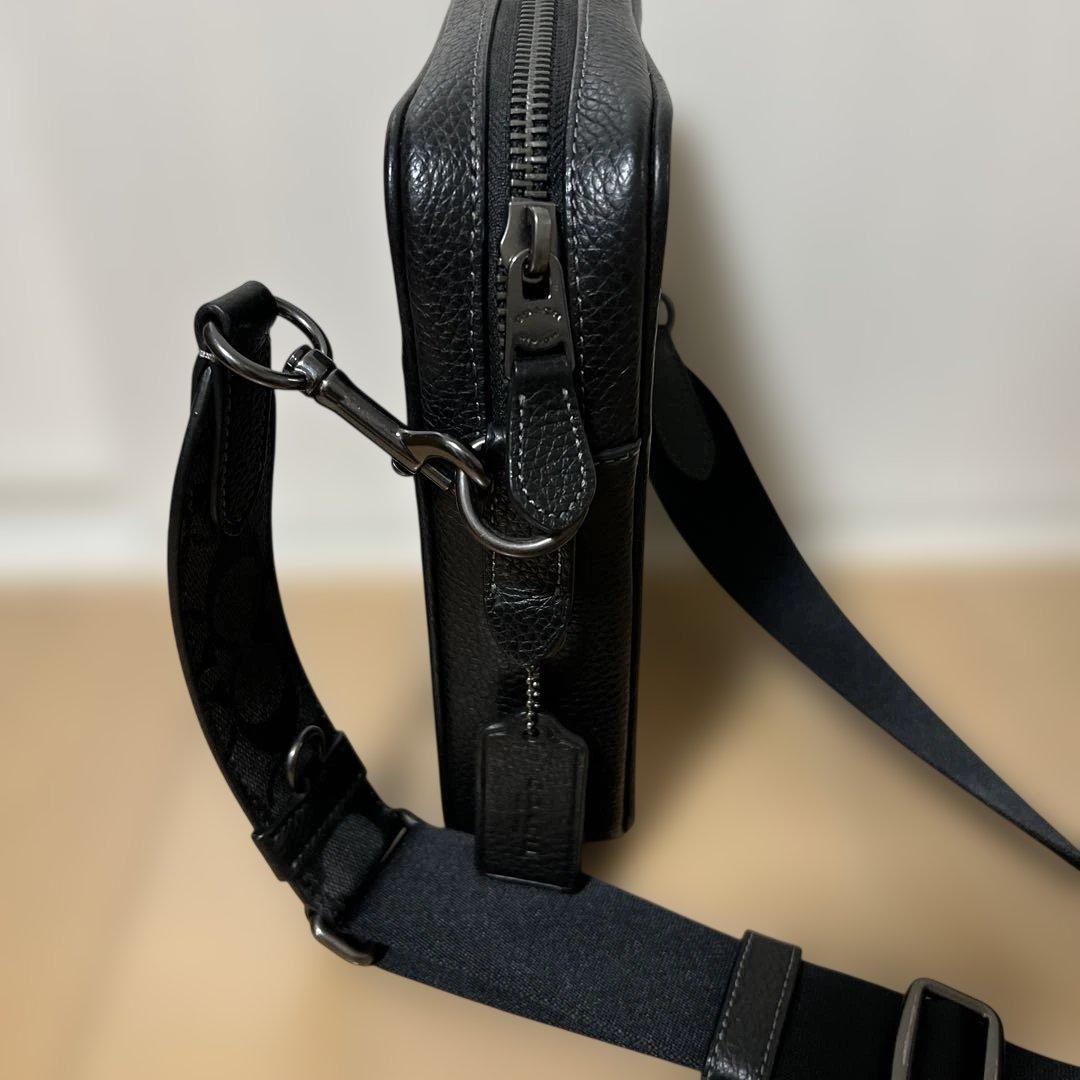 Coach ショルダーバッグ ブラック