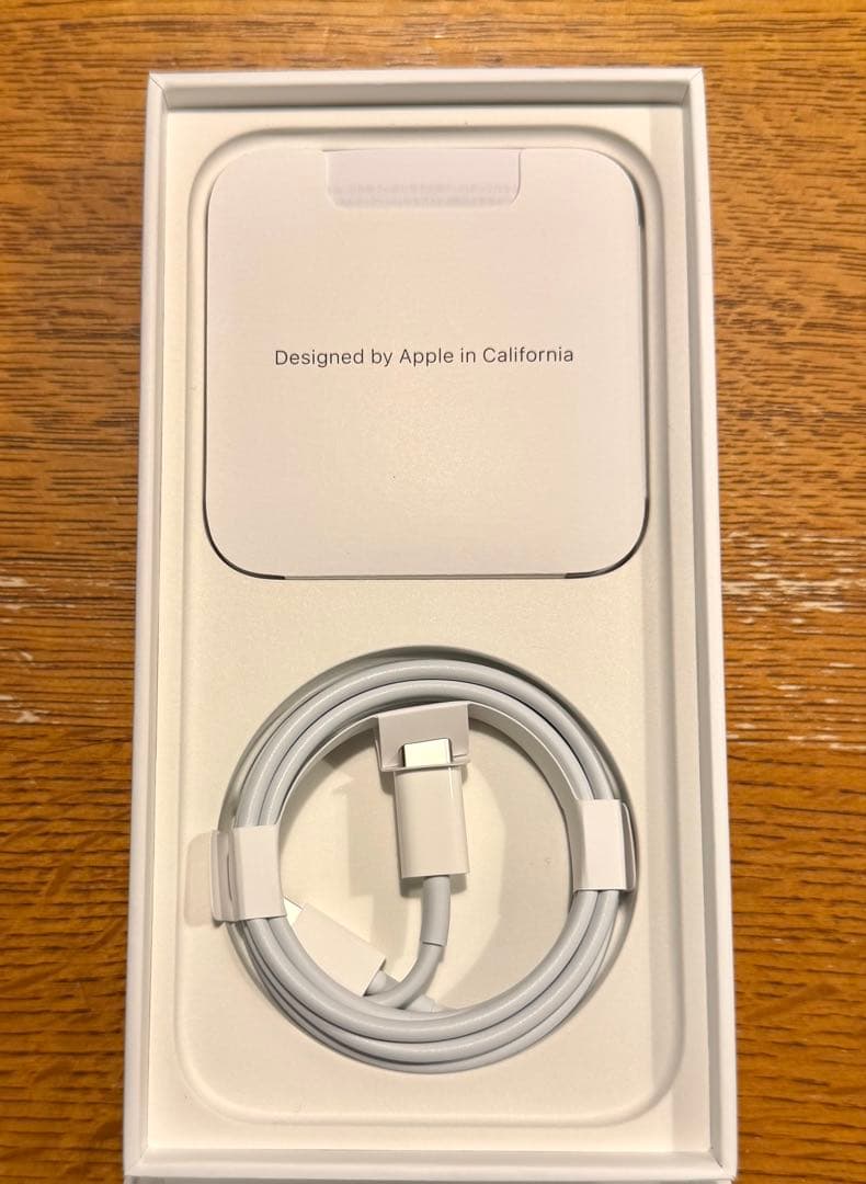 【美品】 iPhone 15 Pro 256GB ブルーチタニウム SIMフリー