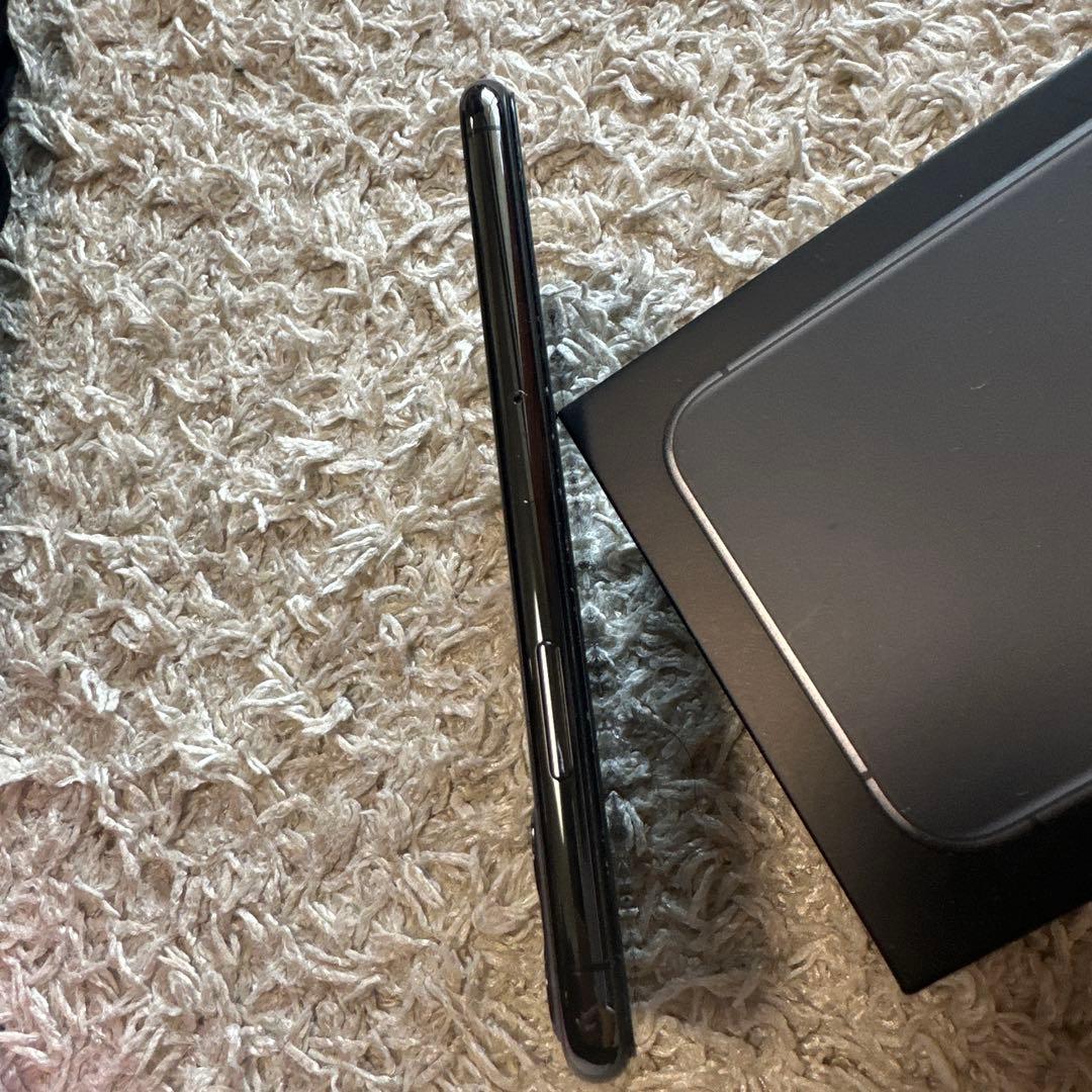 iPhone11プロ　256GB