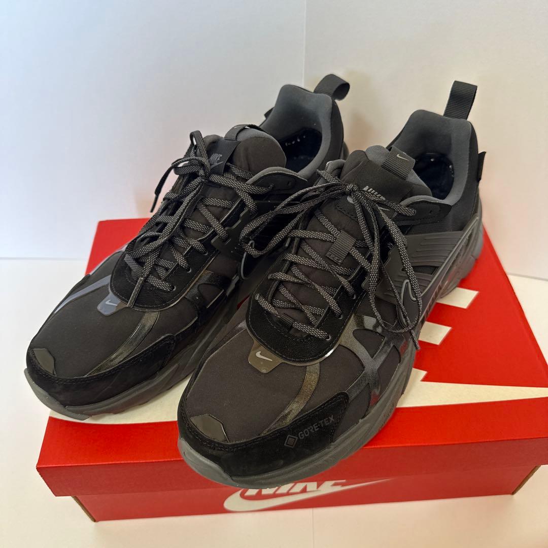 NIKE GORE-TEX ブラック スニーカー