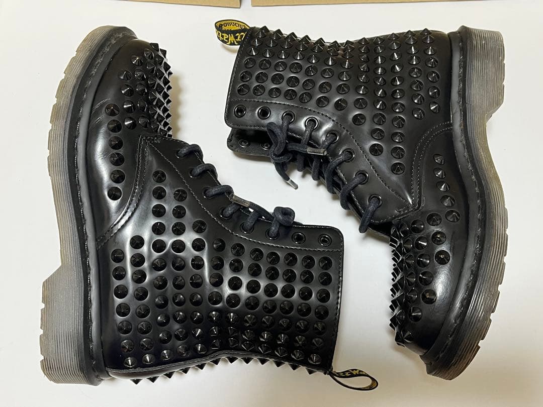 ドクターマーチン 24cm 8ホール スタッズ　Dr.Martens