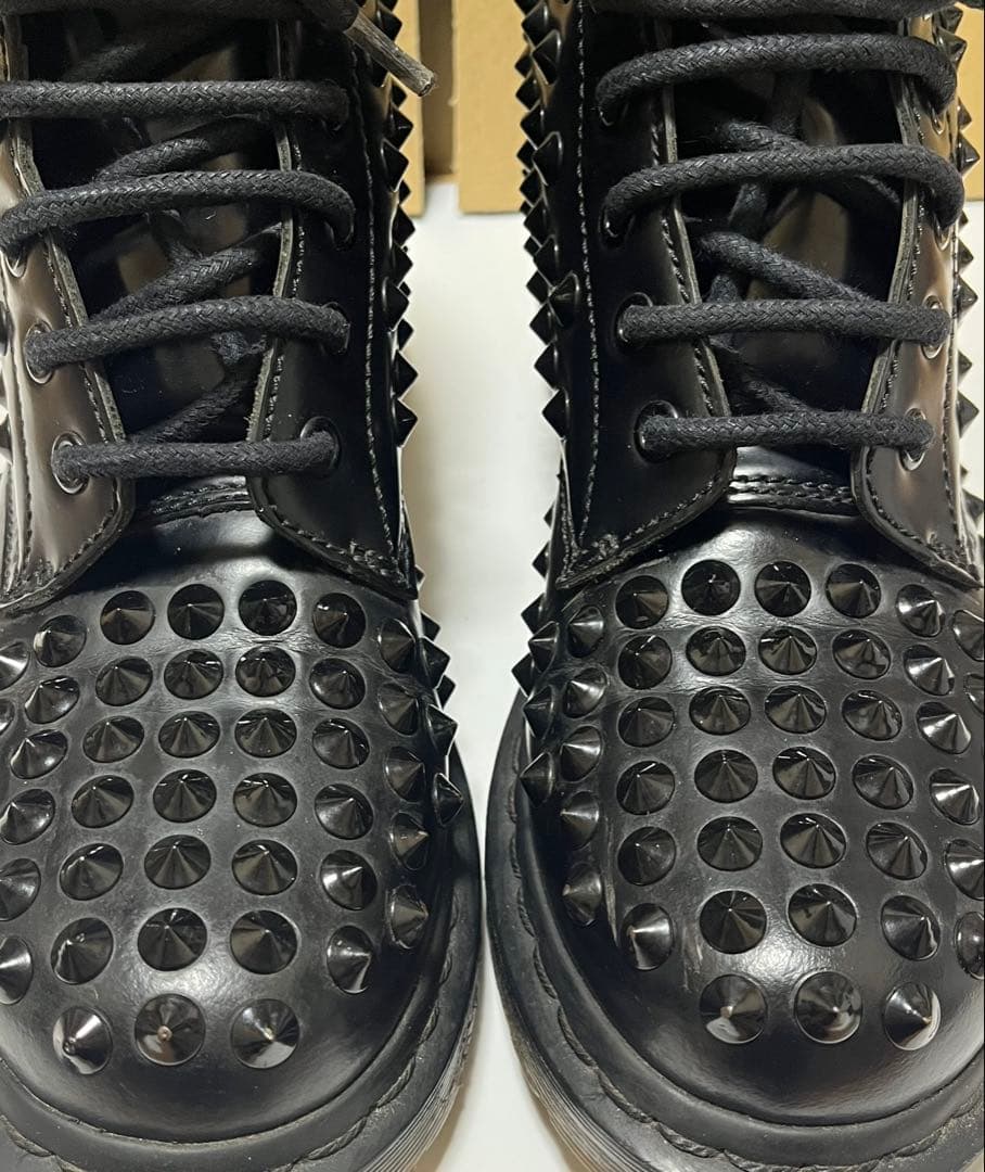 ドクターマーチン 24cm 8ホール スタッズ　Dr.Martens