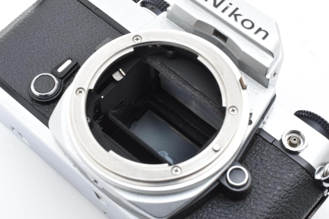 ★各部モルト張り替え済・美品★ ニコン Nikon FM ボディ #20856