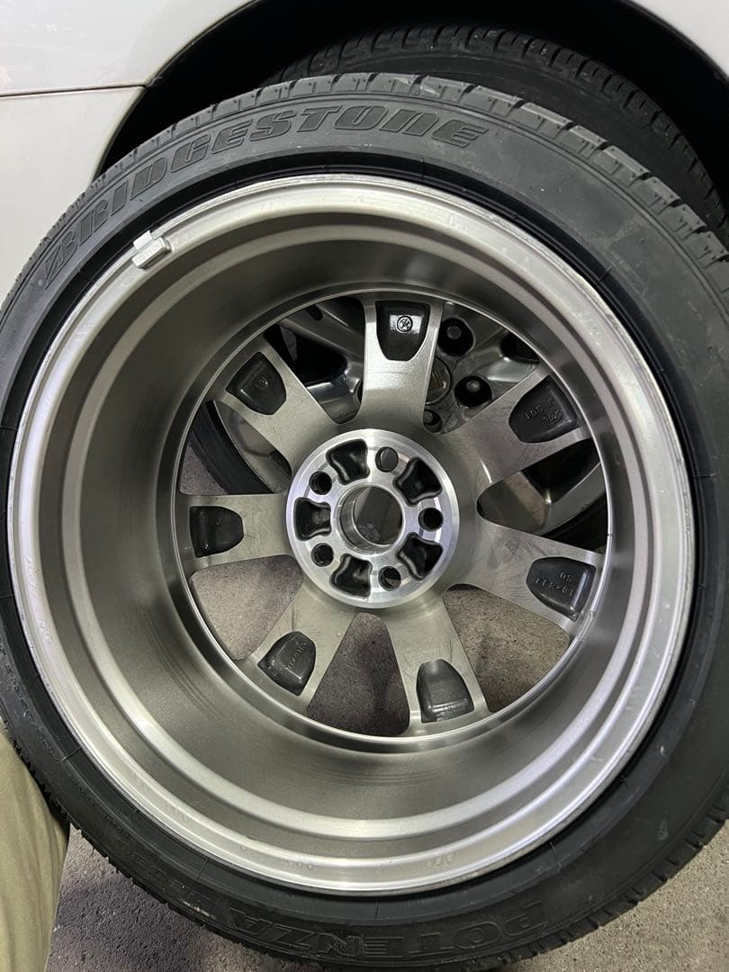 18インチホイールセット ブリヂストンタイヤ付き