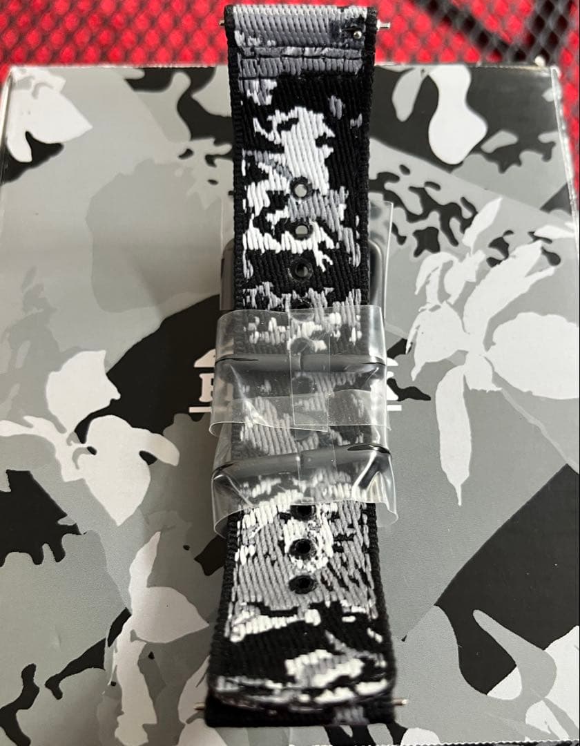 カシオ Pro Trek PRW-60ECA-1AJR 定価68200円(税込)