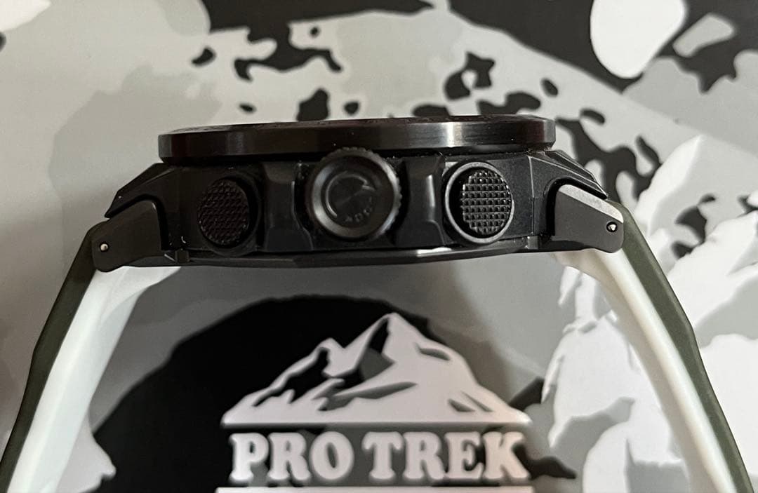 カシオ Pro Trek PRW-60ECA-1AJR 定価68200円(税込)