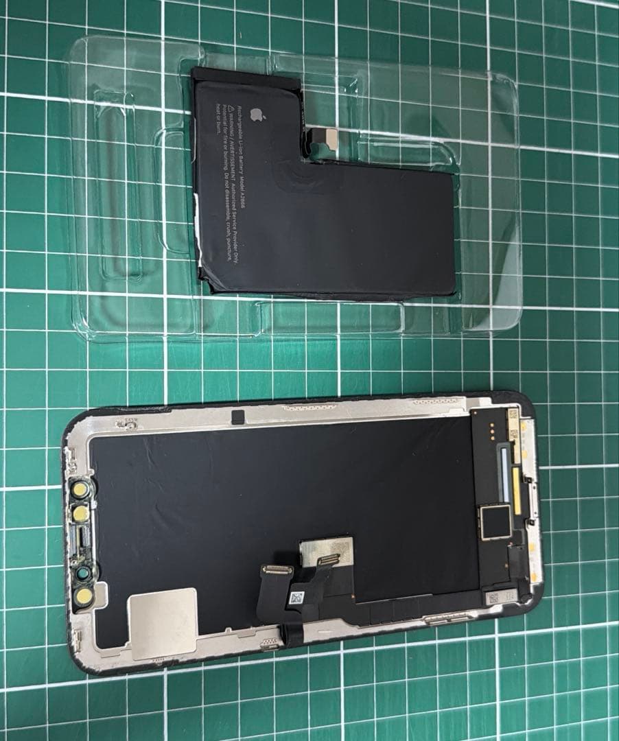 iPhone 14 Pro、256G、バッテリ状態100%、充電ケーブル新品付属