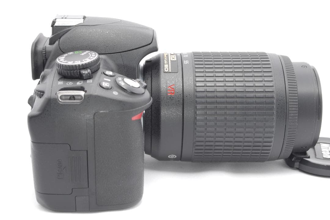 ✨運動会におススメ✨Nikon D3100 ダブルレンズ✨ショット数少ない✨