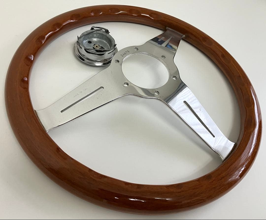 NARDI ナルディ ウッド ステアリング32.5cm /ホーンボタン/MOMO