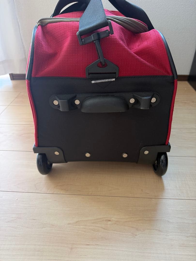 キャリーバッグ ダッフルバッグ 赤 (使用感あり)