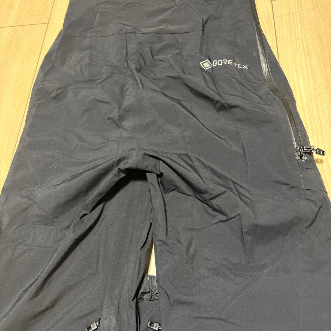 ラ*ン様 スノーボードウエア　ビブパンツ