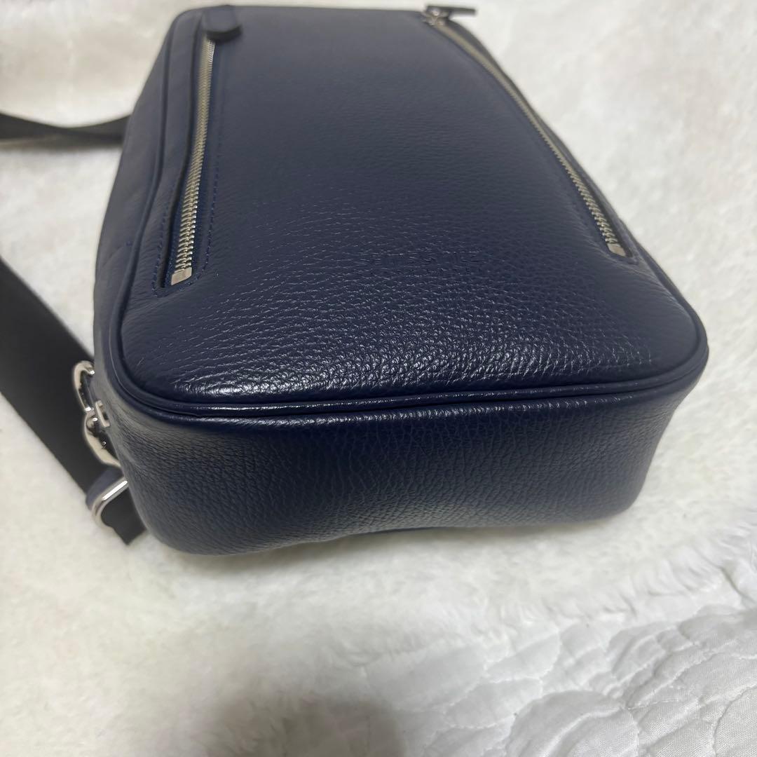 【現行 未使用級】サムソナイト ホクストン ボディバッグ　ネイビー　レザー