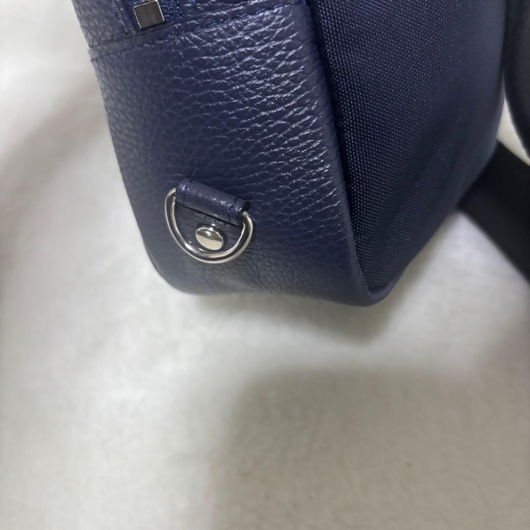 【現行 未使用級】サムソナイト ホクストン ボディバッグ　ネイビー　レザー