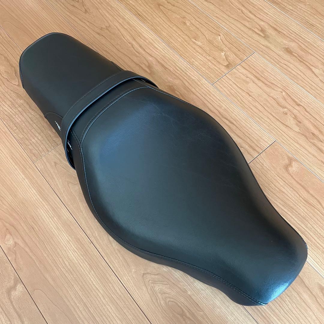 【美品】ハーレーXL883/1200純正バッドランダーシート（07〜09）車検可