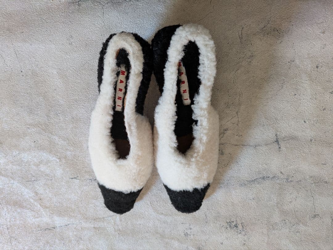 MARNI ムートンボアポインテッドトゥ シューズ