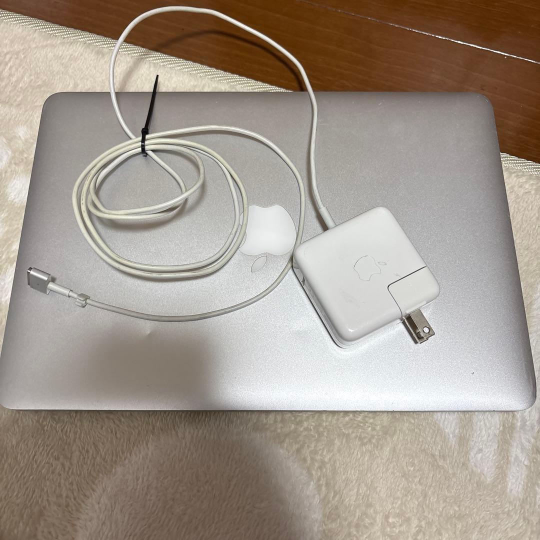 Apple Macbook Pro Mid 2014（Retina 13インチ)