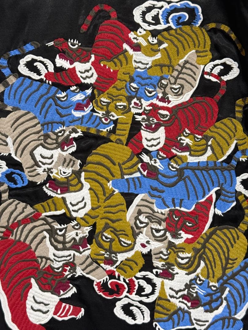 リュウ　 HOUSTON スカジャン 虎刺繍 Lサイズ