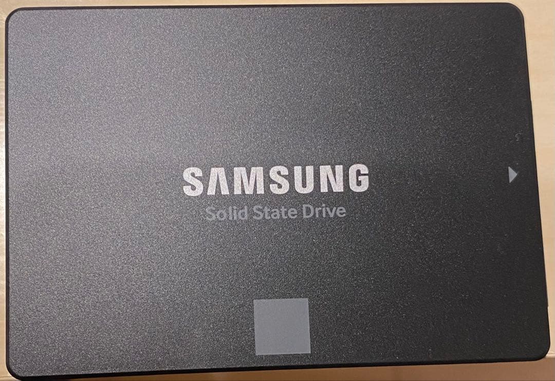 内蔵型SSD Samsung 860 EVO 2TB SSD
