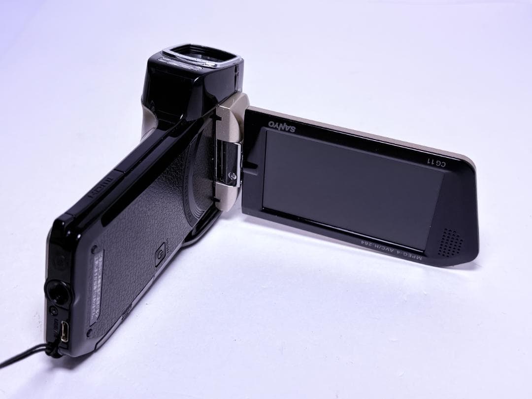 ビデオカメラ SANYO Xacti DMX-CG11