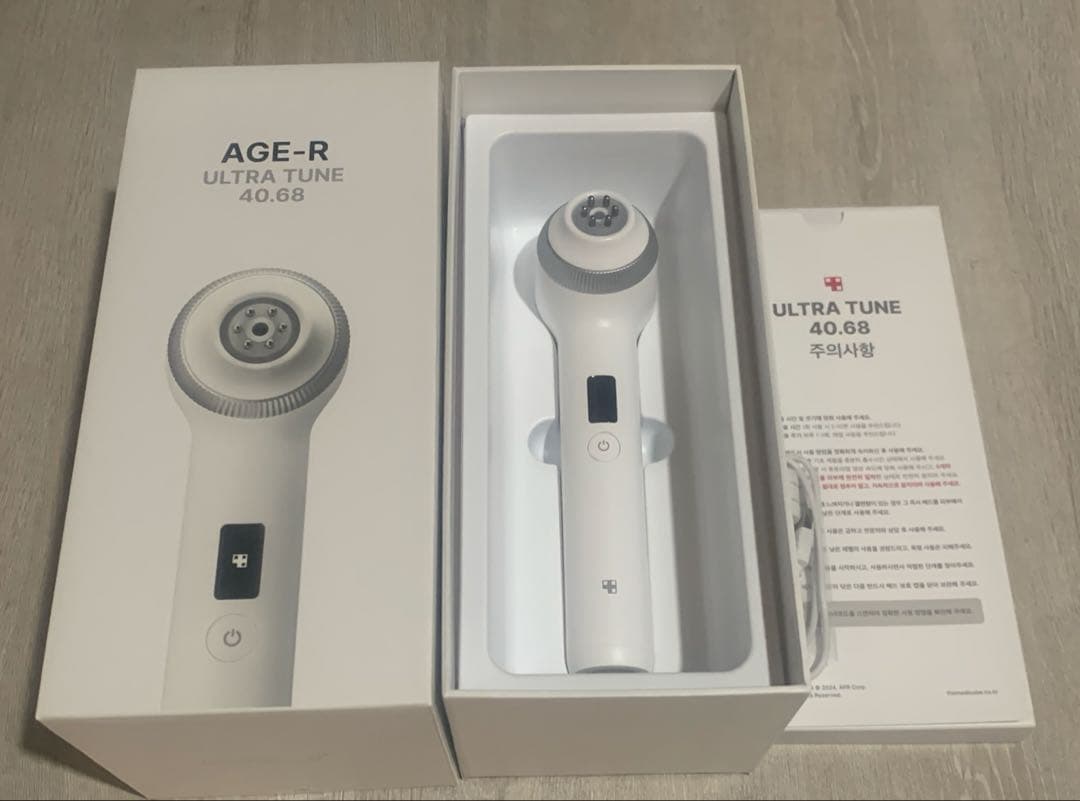 AGE-R ウルトラチューン40.68 メディキューブ 美顔器