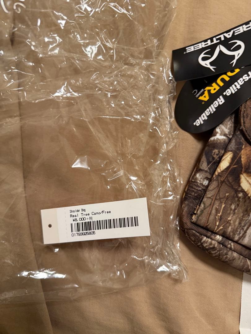 新品　supreme shoulder bag リアルツリーカモ　　サコッシュ