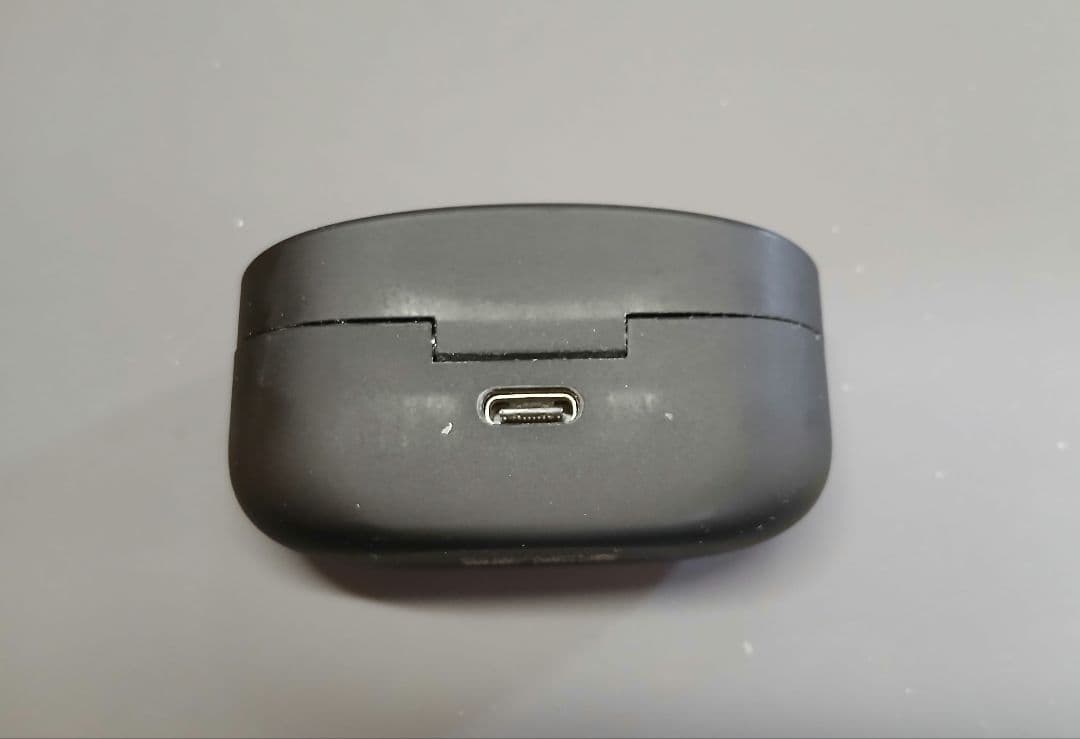 SONY　WF-1000XM4　ワイヤレス　ノイズキャンセリング　イヤホン　④