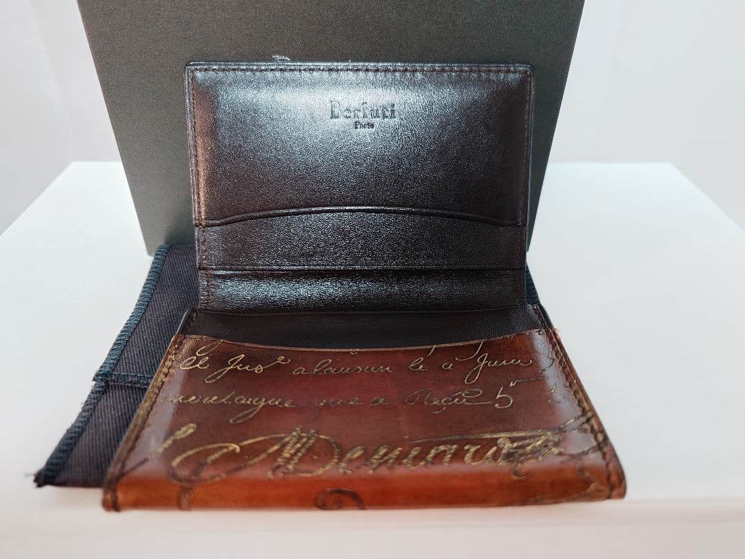 Berluti ベルルッティ　インブイア名刺入れ　ブラウン系