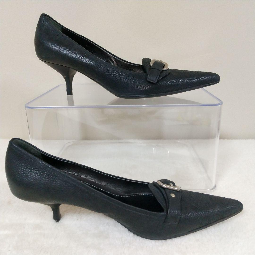 美品❢　PRADA　ポインテッドトゥ　BLACK　　ローヒール　　26cm