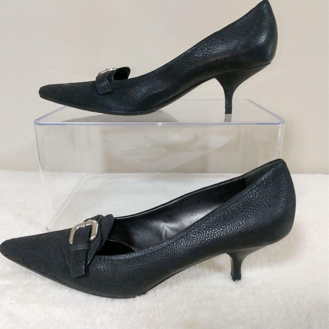 美品❢　PRADA　ポインテッドトゥ　BLACK　　ローヒール　　26cm