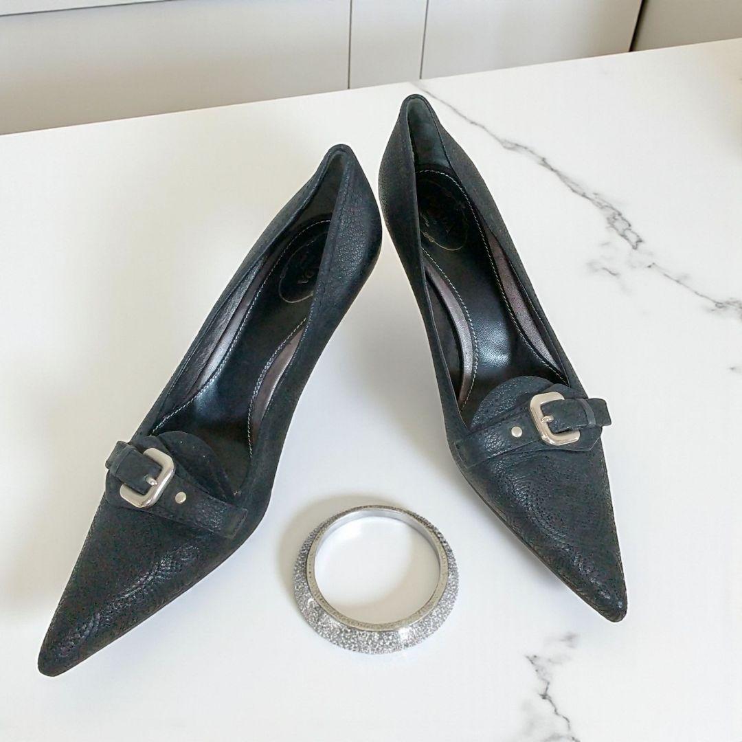 美品❢　PRADA　ポインテッドトゥ　BLACK　　ローヒール　　26cm