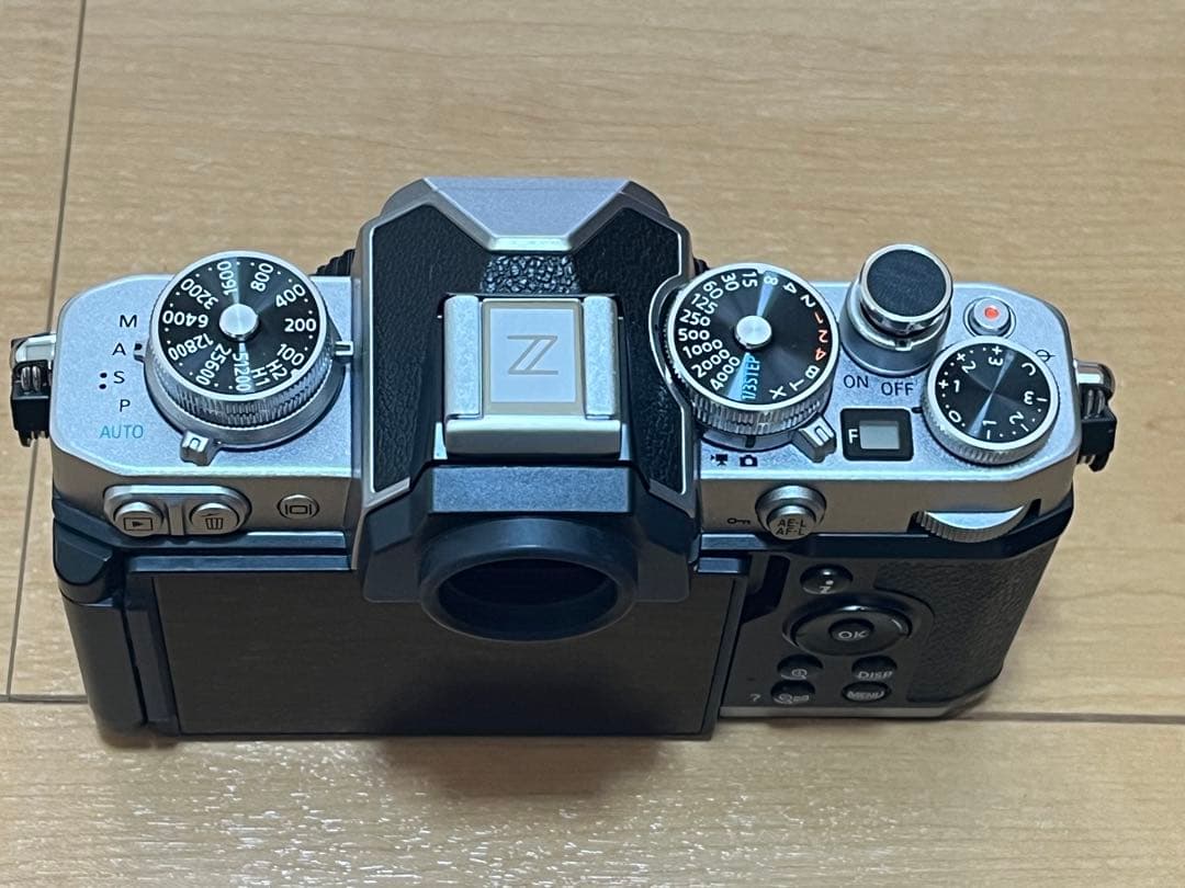 Nikon Zfc & 16-50mm 超美品おまけ多数！