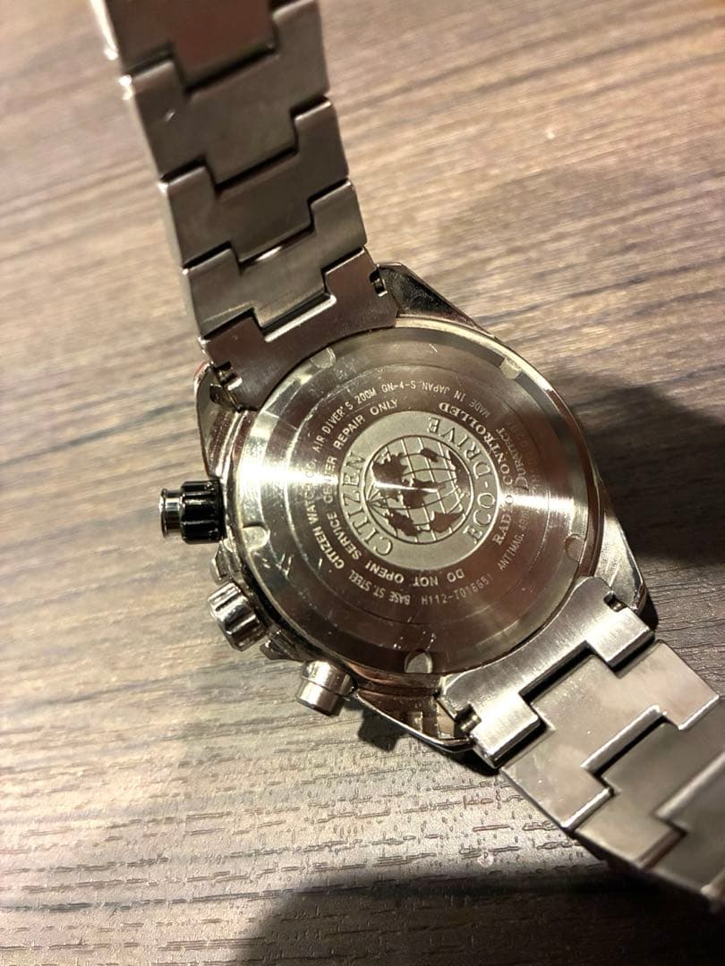 CITIZEN（シチズン）　Eco-Drive 200m防水