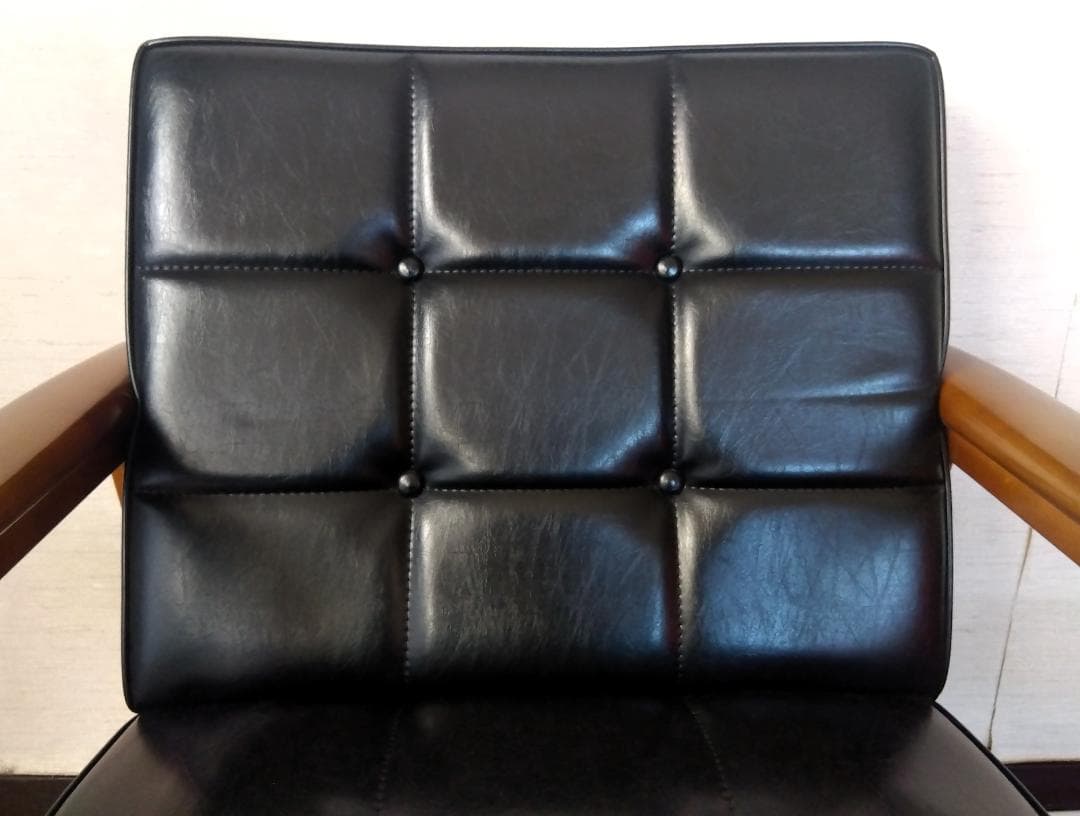 カリモク60 Kチェア 1シーター スタンダードブラック W36170BW ②