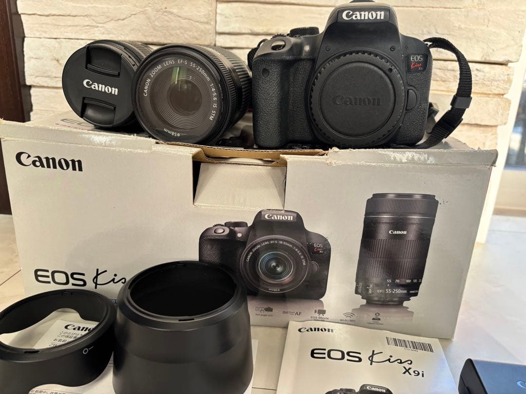 Canon EOS Kiss X9i ズームレンズ交換式デジタル一眼レフカメラ