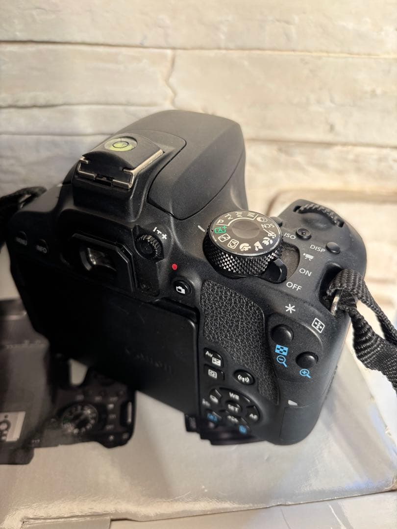 Canon EOS Kiss X9i ズームレンズ交換式デジタル一眼レフカメラ