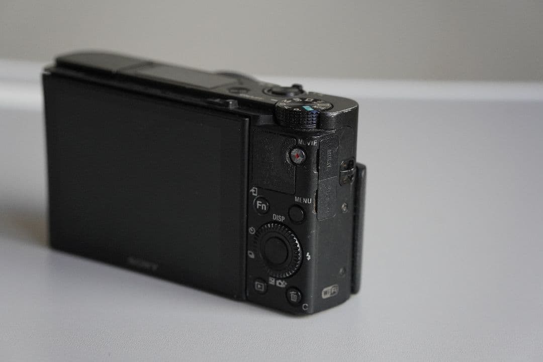 デジタルカメラ SONY DSC RX100 M5