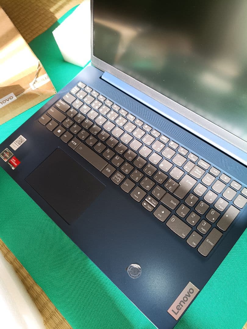 2024Lenovo Slim3 Ryzen5 M.Office付512GB