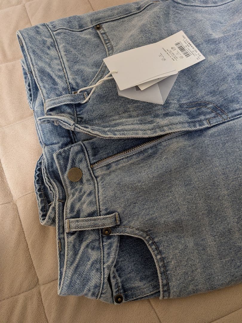 【新品】リボン付きハイウエストストレートデニム