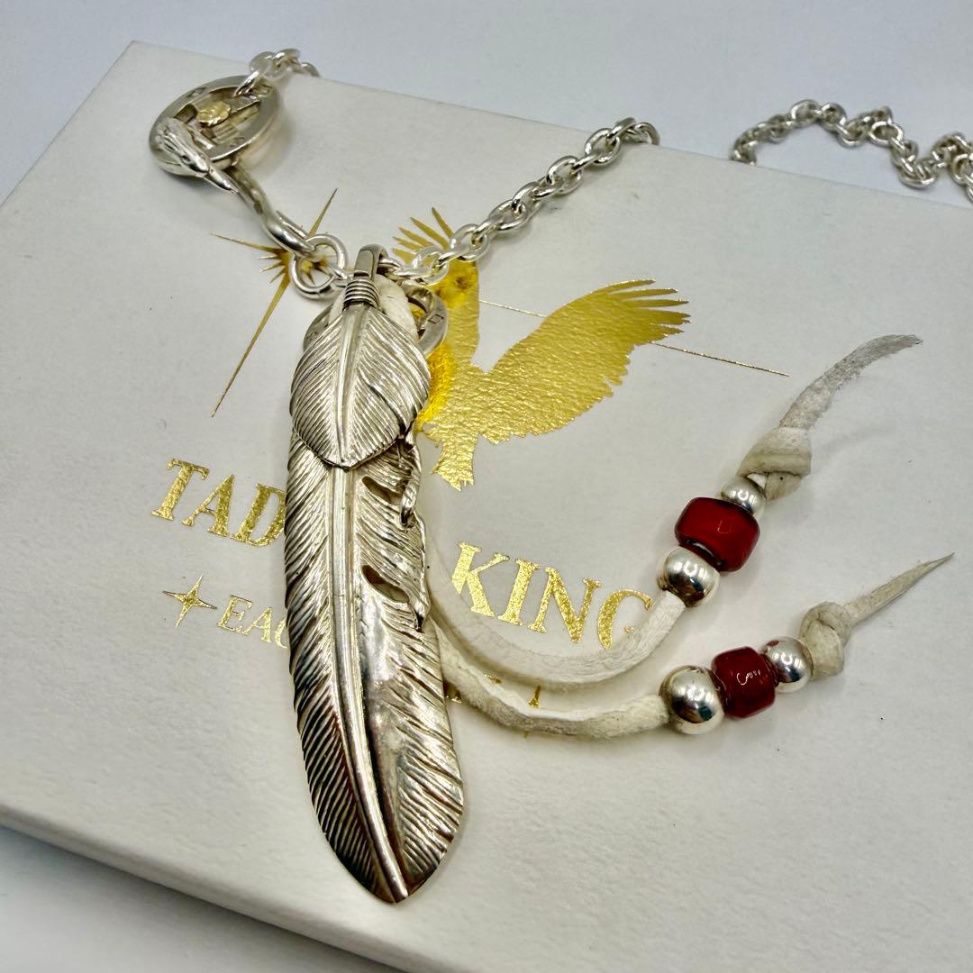 美品　タディ&キング　上銀フェザーLL ネックレスセット