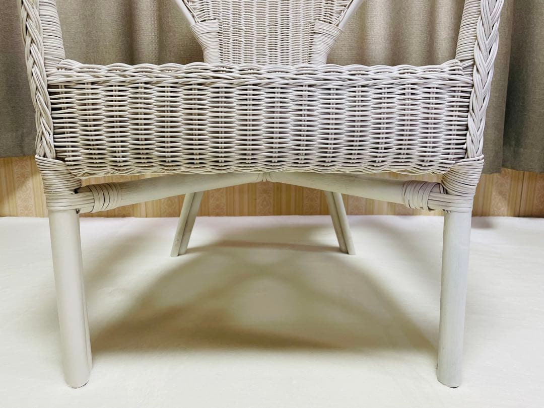 送料込み/タグ付き/新品未使用/ラタン/ホワイト/アームチェア