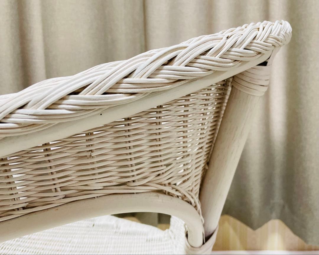 送料込み/タグ付き/新品未使用/ラタン/ホワイト/アームチェア